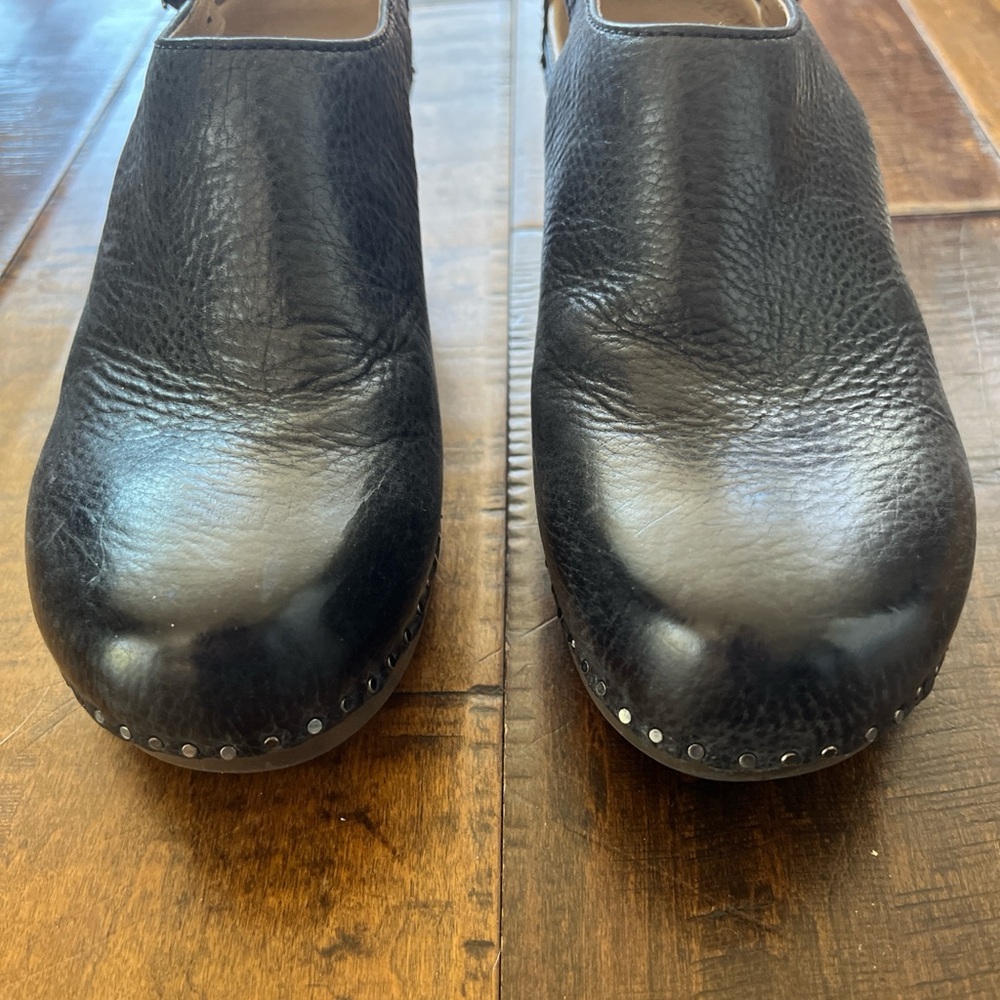 Dansko Sassy black nubuck leather clogs with studded details EU 38 US 8 - Picture 4 of 6